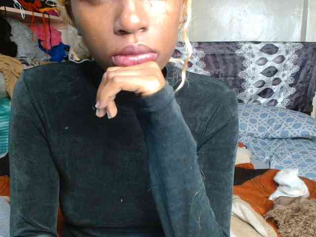 Boughie-birdy webcam