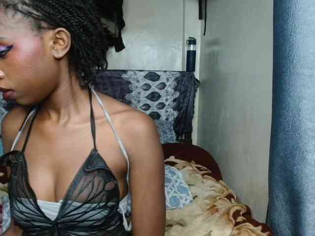 Boughie-birdy webcam