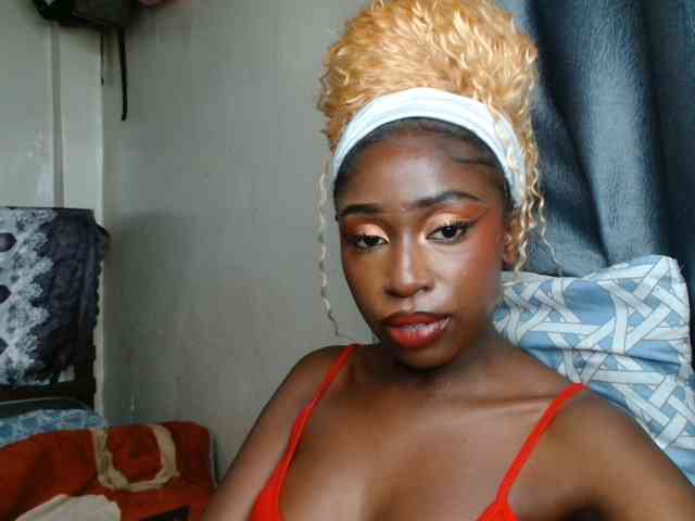 Boughie-birdy webcam