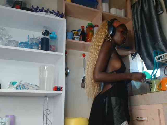 Boughie-birdy webcam