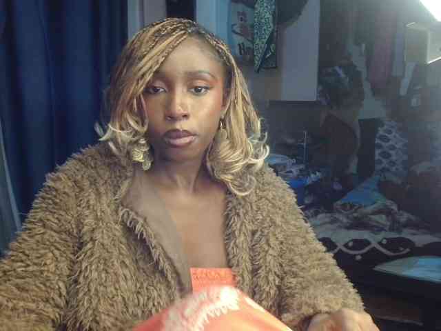 Boughie-birdy webcam