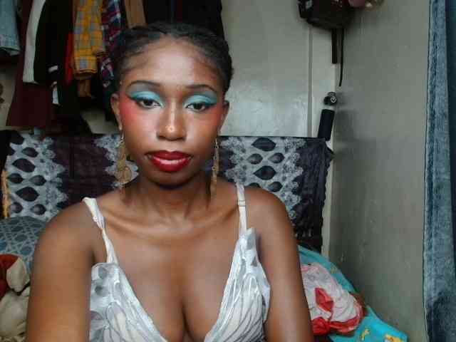 Boughie-birdy webcam