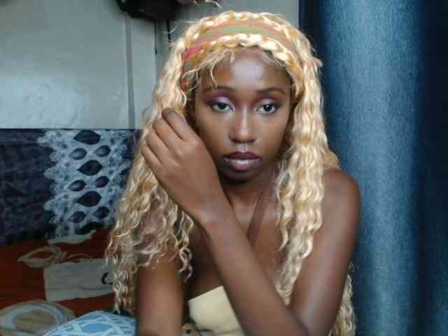 Boughie-birdy webcam