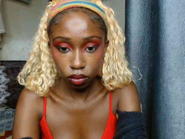 Boughie-birdy webcam