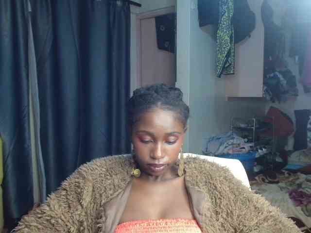 Boughie-birdy webcam