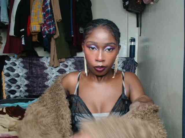 Boughie-birdy webcam
