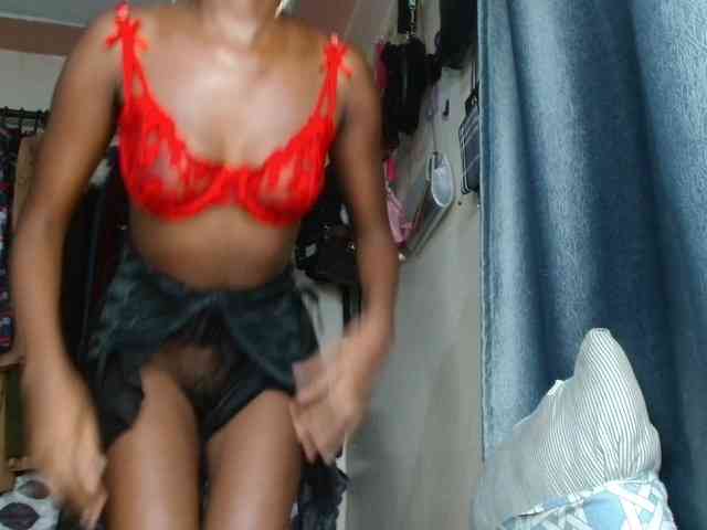 Boughie-birdy webcam