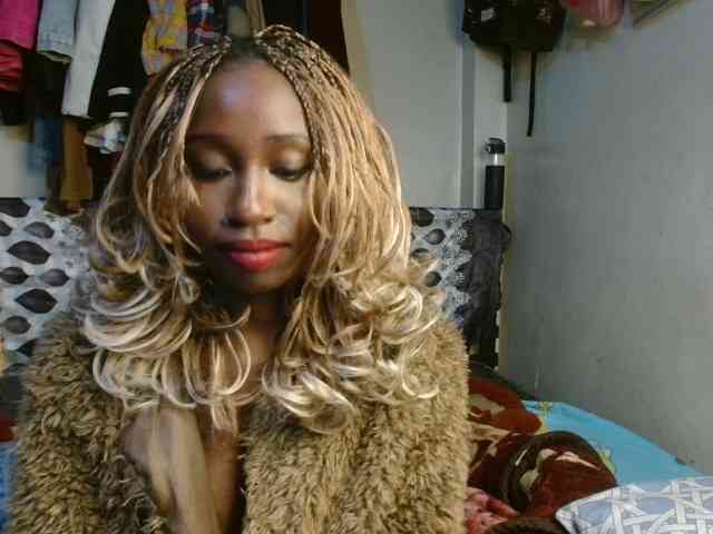Boughie-birdy webcam