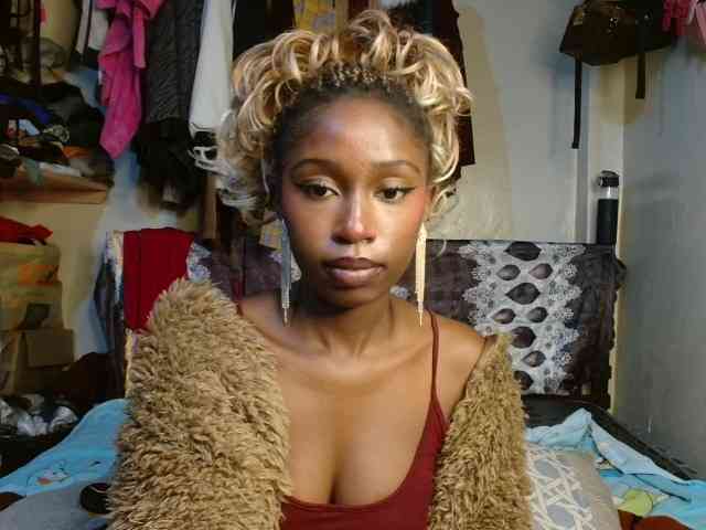 Boughie-birdy webcam