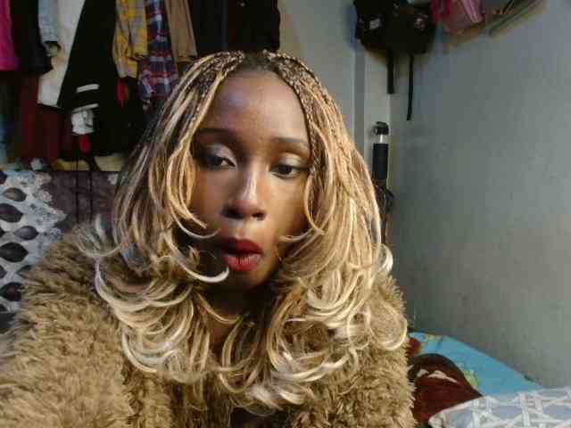 Boughie-birdy webcam