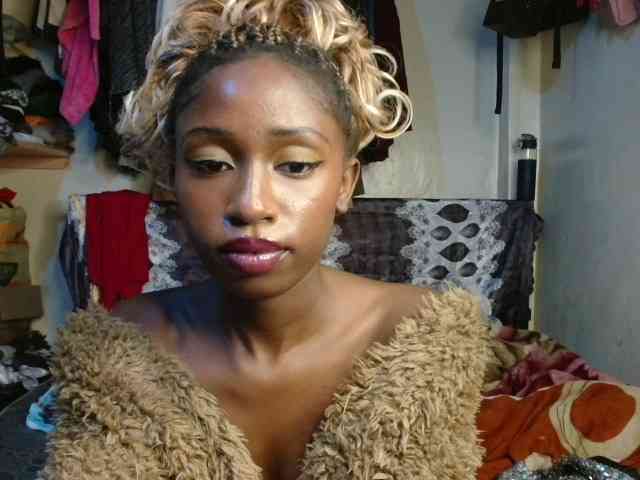 Boughie-birdy webcam