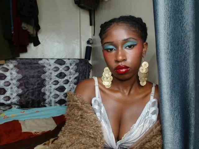 Boughie-birdy webcam