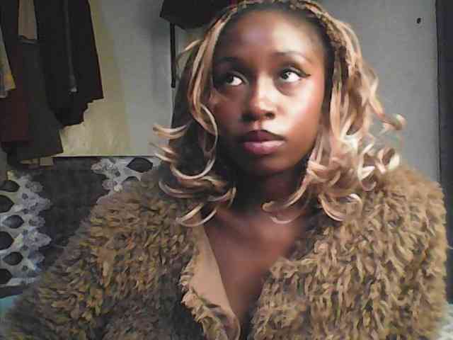 Boughie-birdy webcam