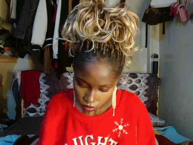 Boughie-birdy webcam