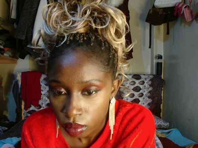 Boughie-birdy webcam