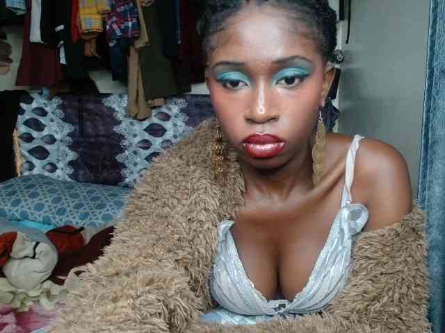 Boughie-birdy webcam