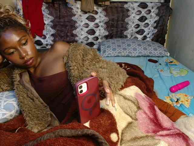 Boughie-birdy webcam