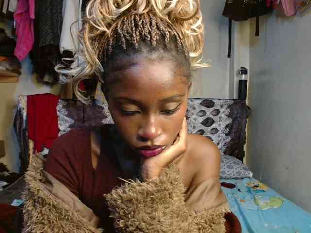 Boughie-birdy webcam