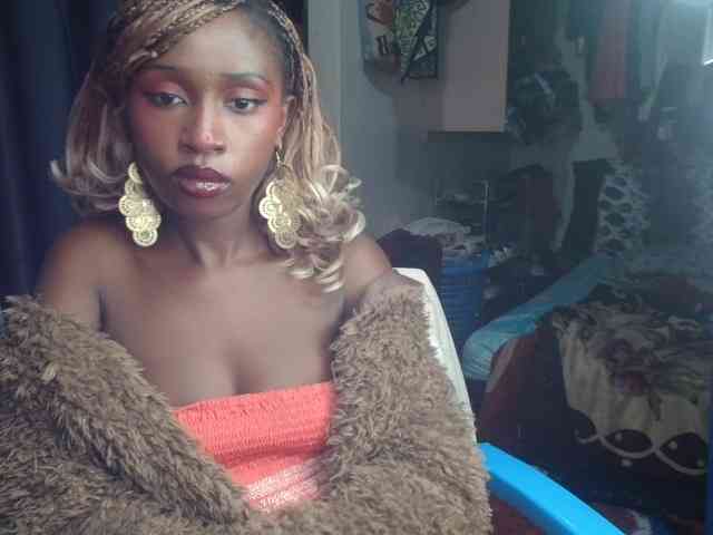 Boughie-birdy webcam