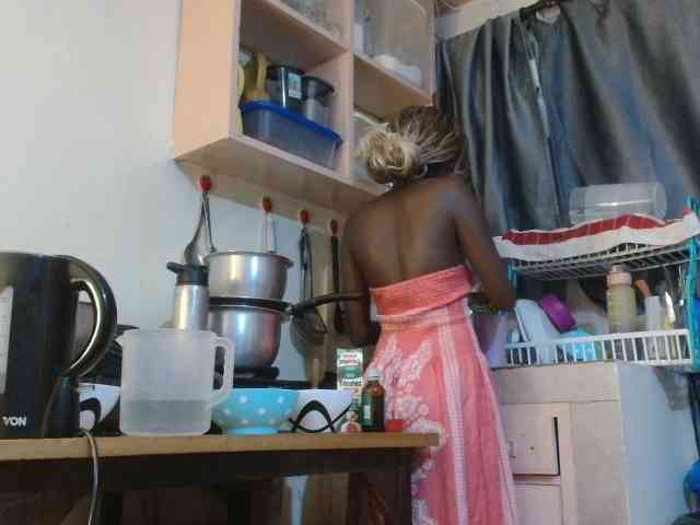Boughie-birdy webcam
