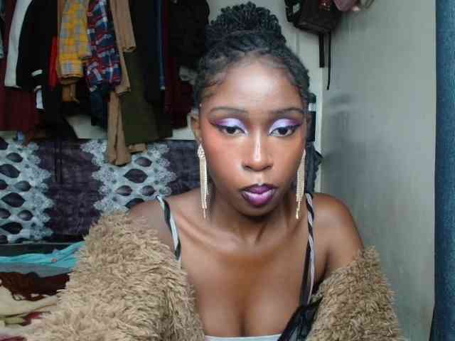 Boughie-birdy webcam