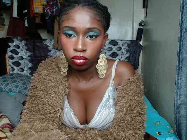 Boughie-birdy webcam