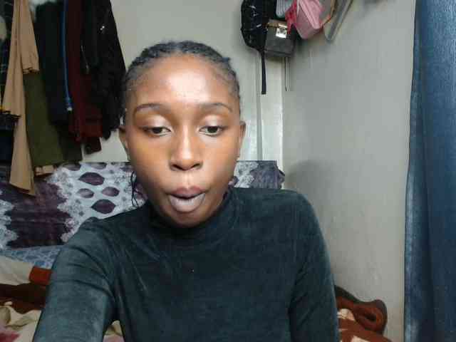 Boughie-birdy webcam