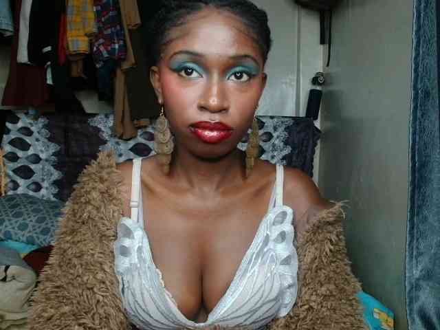 Boughie-birdy webcam