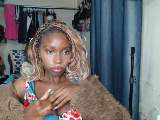 Boughie-birdy webcam