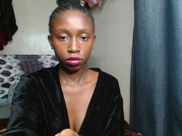 Boughie-birdy webcam