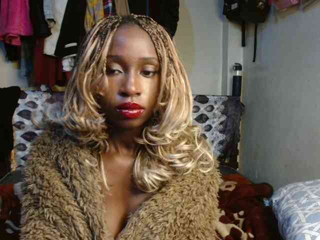 Boughie-birdy webcam