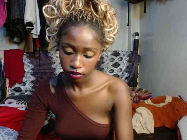 Boughie-birdy webcam