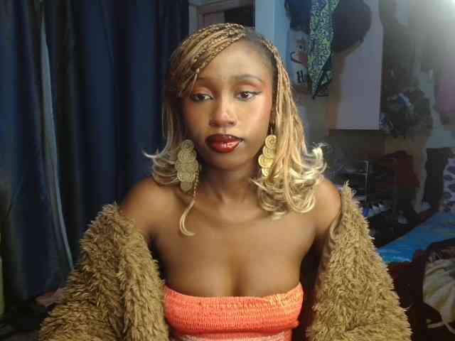 Boughie-birdy webcam