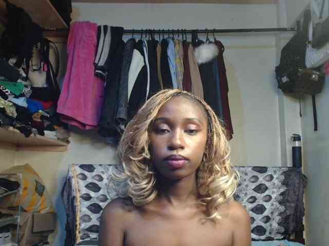 Boughie-birdy webcam