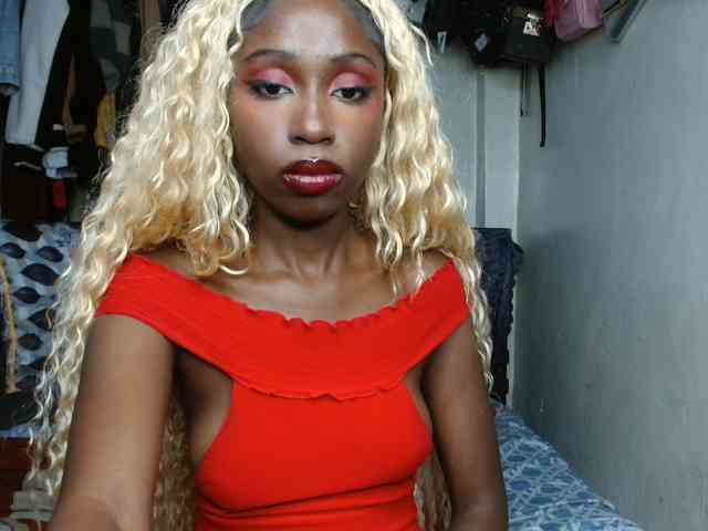 Boughie-birdy webcam