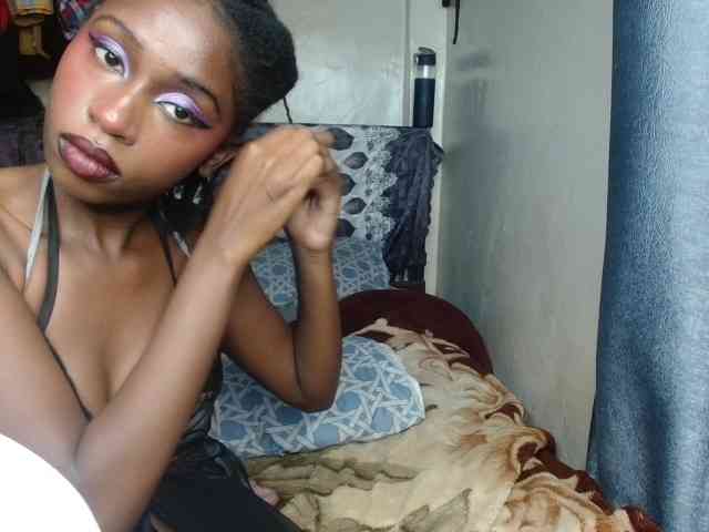 Boughie-birdy webcam