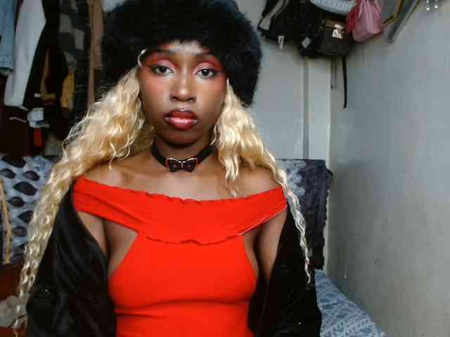 Boughie-birdy webcam