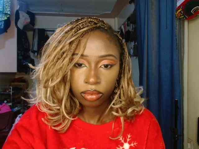 Boughie-birdy webcam