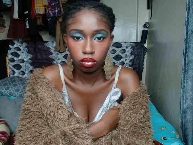 Boughie-birdy webcam