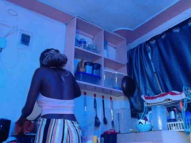 Boughie-birdy webcam