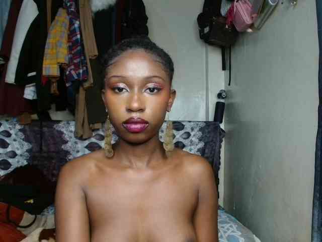 Boughie-birdy webcam