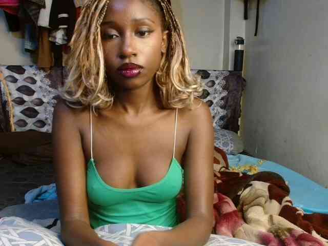 Boughie-birdy webcam