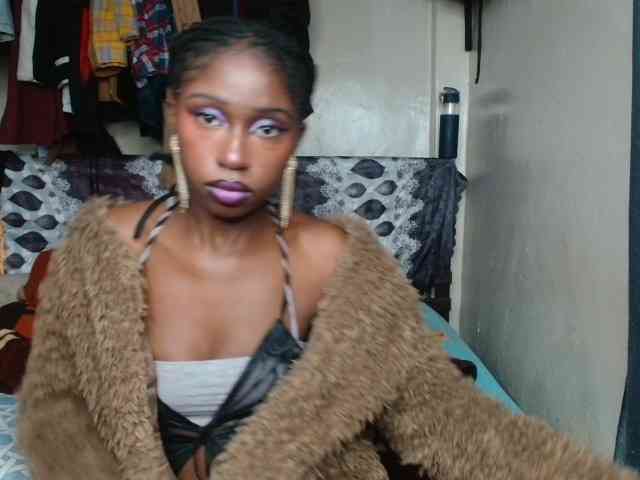 Boughie-birdy webcam