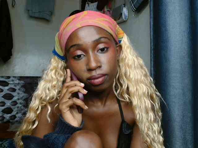 Boughie-birdy webcam