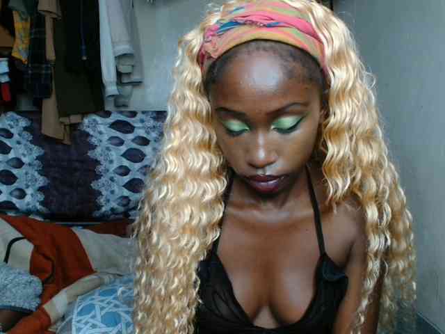 Boughie-birdy webcam