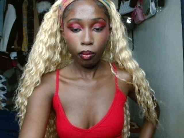 Boughie-birdy webcam