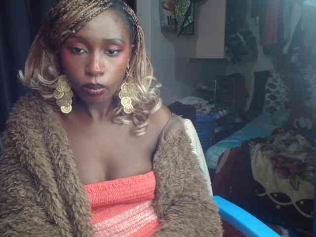 Boughie-birdy webcam