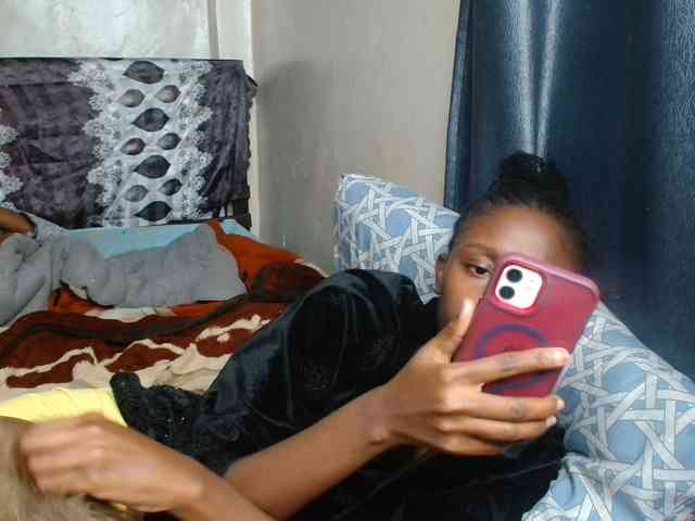 Boughie-birdy webcam