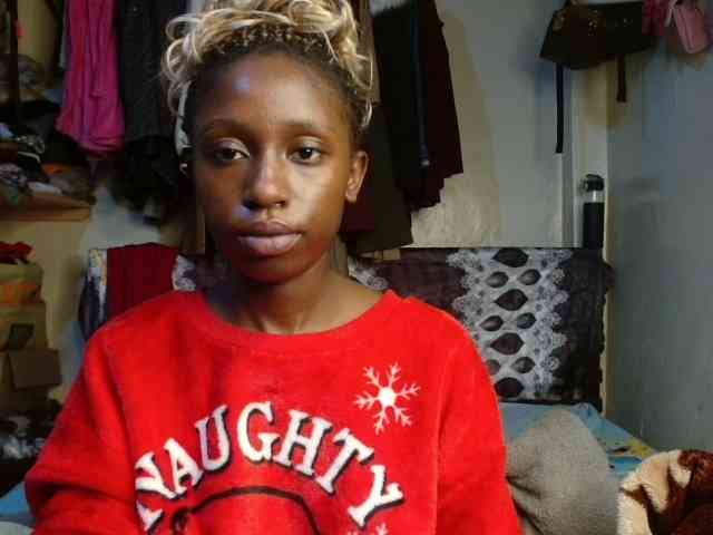 Boughie-birdy webcam
