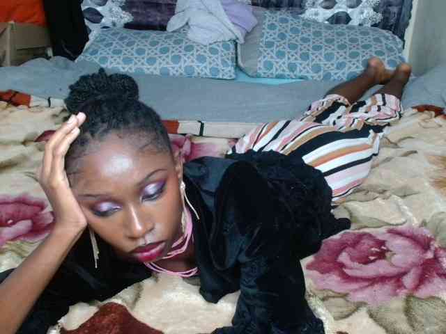 Boughie-birdy webcam